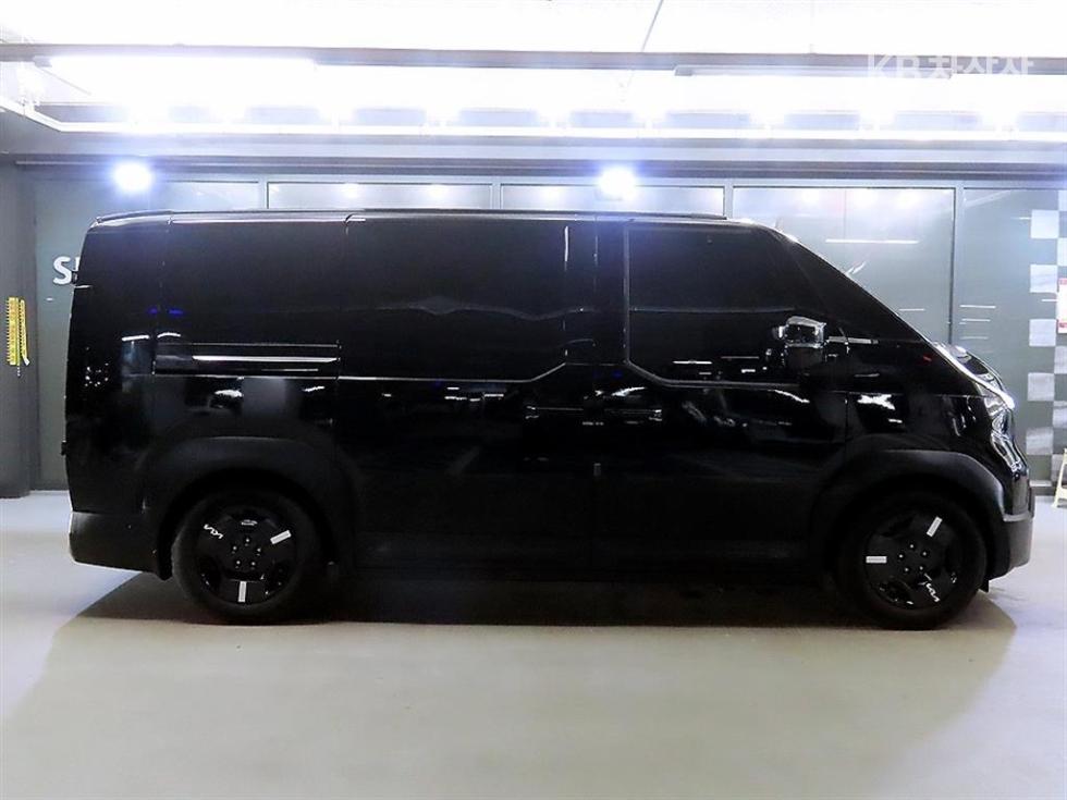 Kia PV5 — miniaturë 3