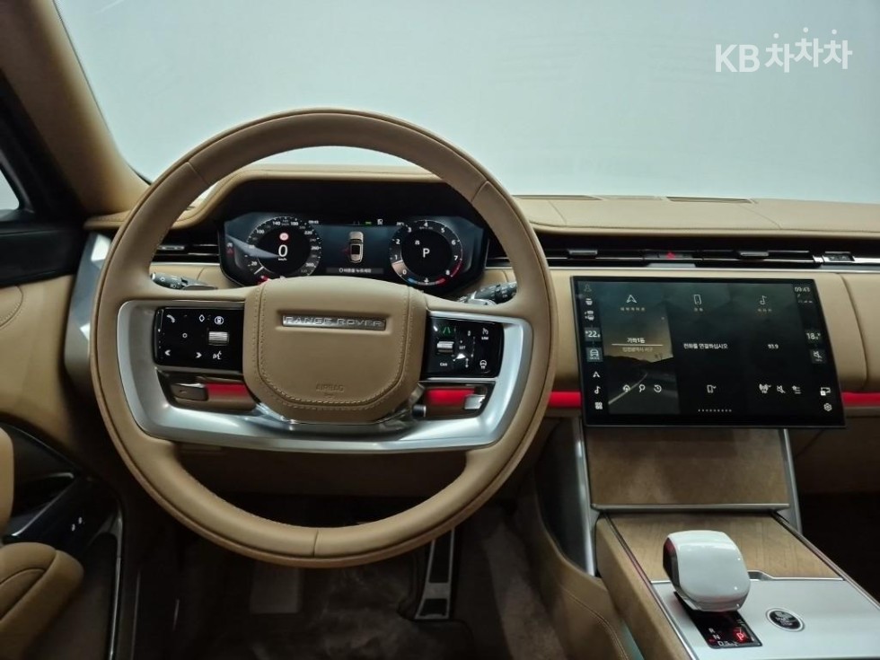 Land Rover Range Rover — miniaturë 8
