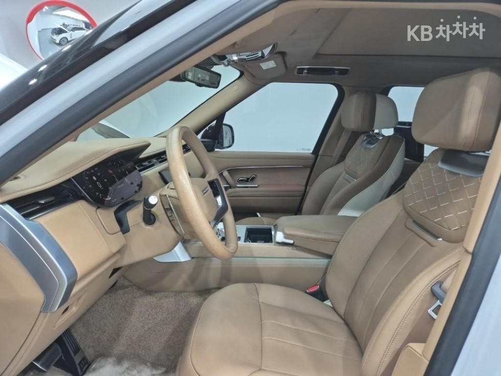 Land Rover Range Rover — miniaturë 10