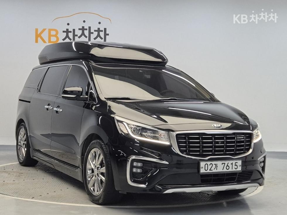 Kia Carnival — miniaturë 4