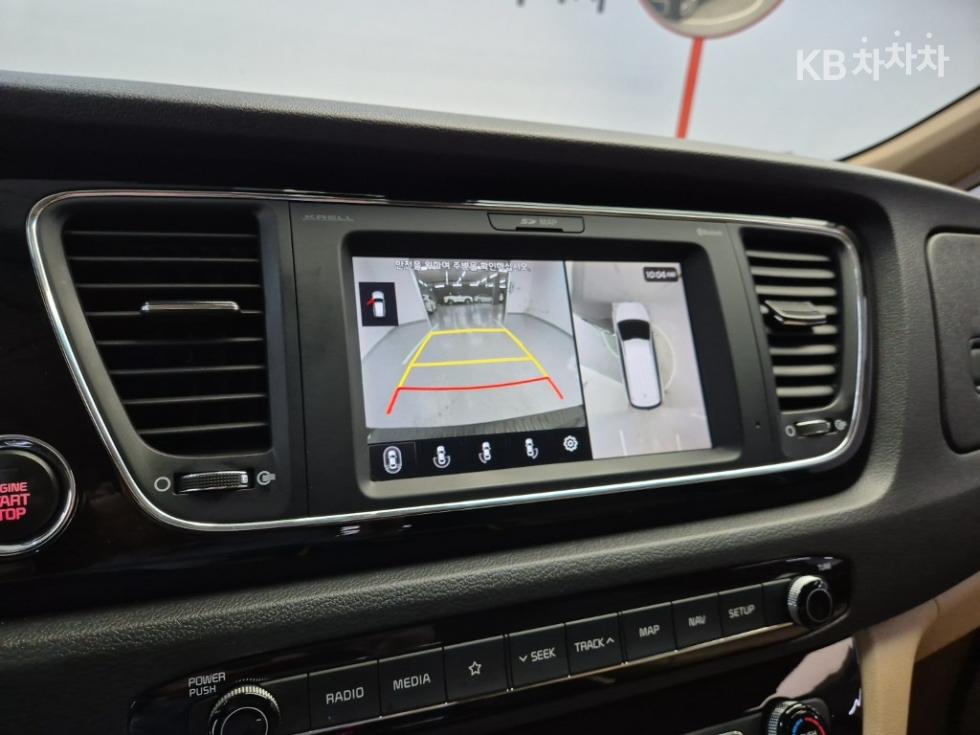 Kia Carnival — miniaturë 14