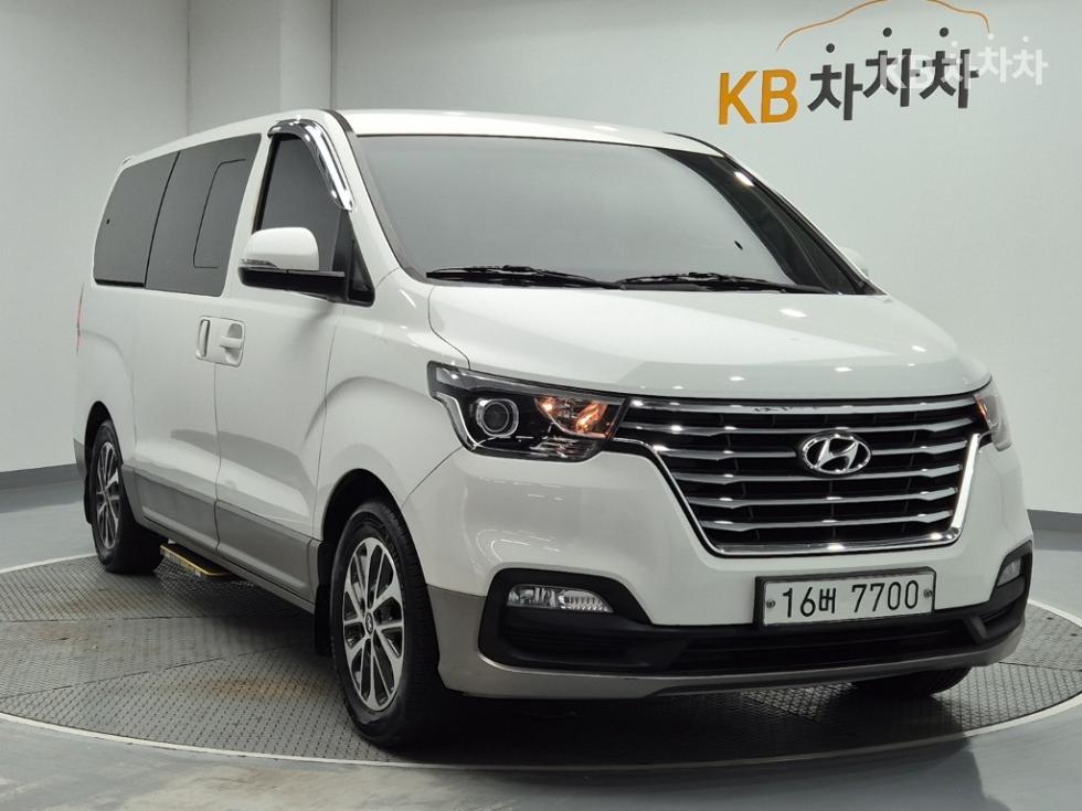 Hyundai Starex — miniaturë 4