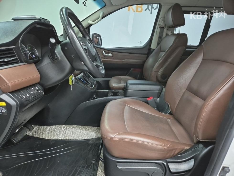 Hyundai Starex — miniaturë 11