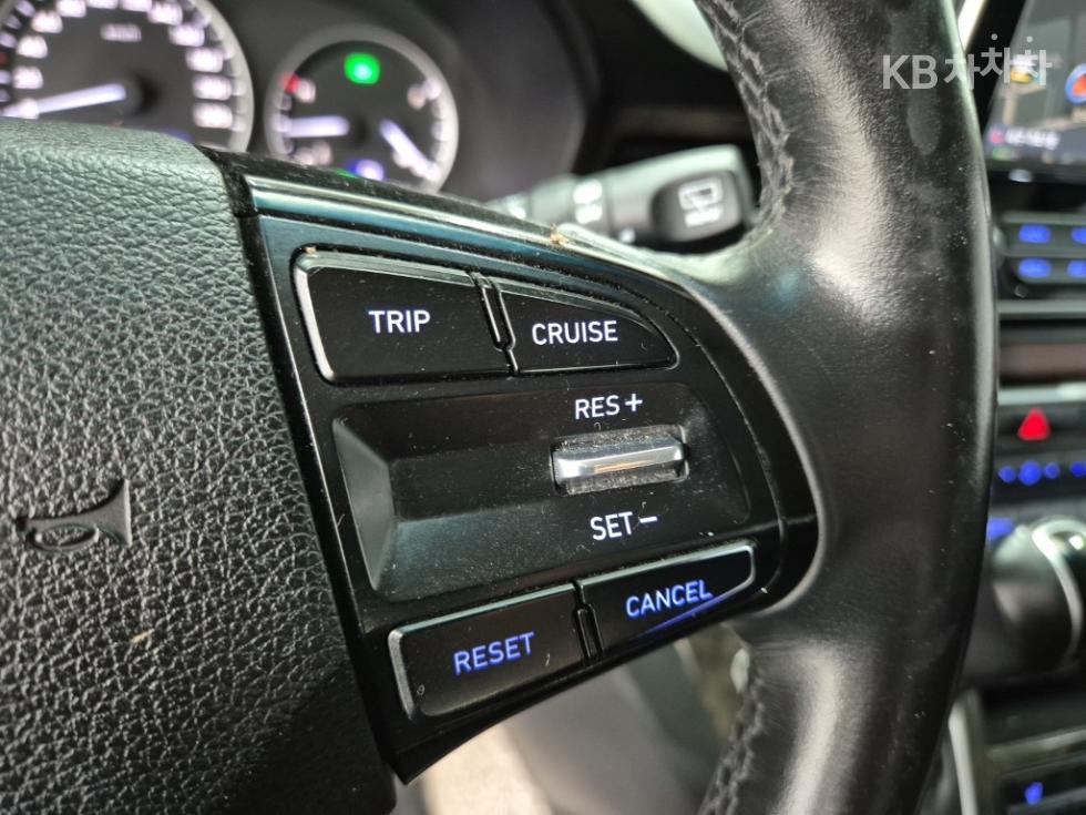 Hyundai Starex — miniaturë 15