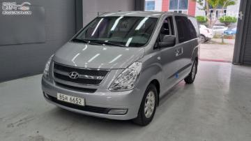 Hyundai Starex 5인승 밴 CVX — foto 1