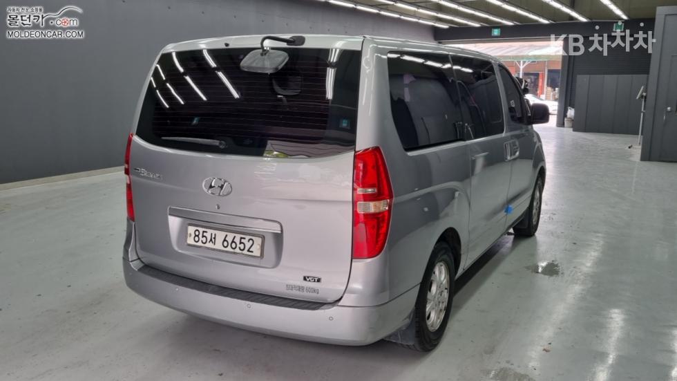 Hyundai Starex — miniaturë 2