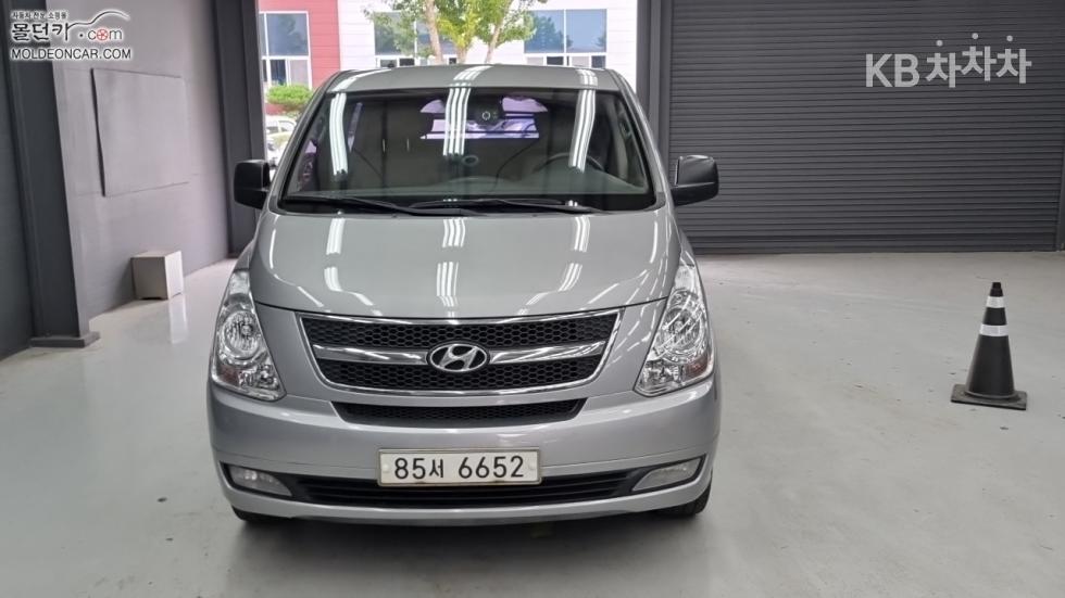 Hyundai Starex — miniaturë 3