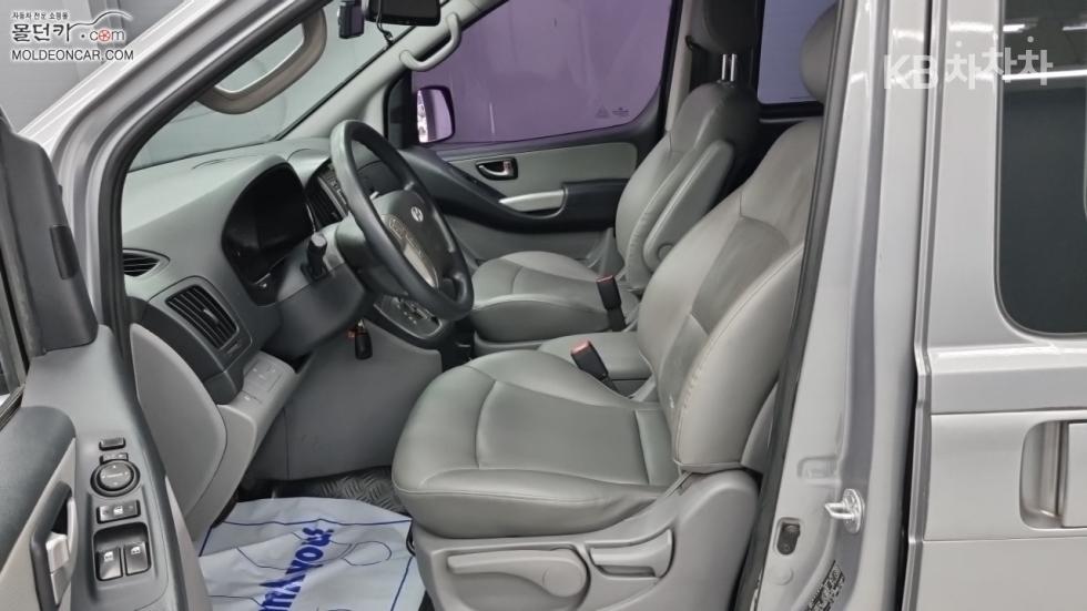 Hyundai Starex — miniaturë 9