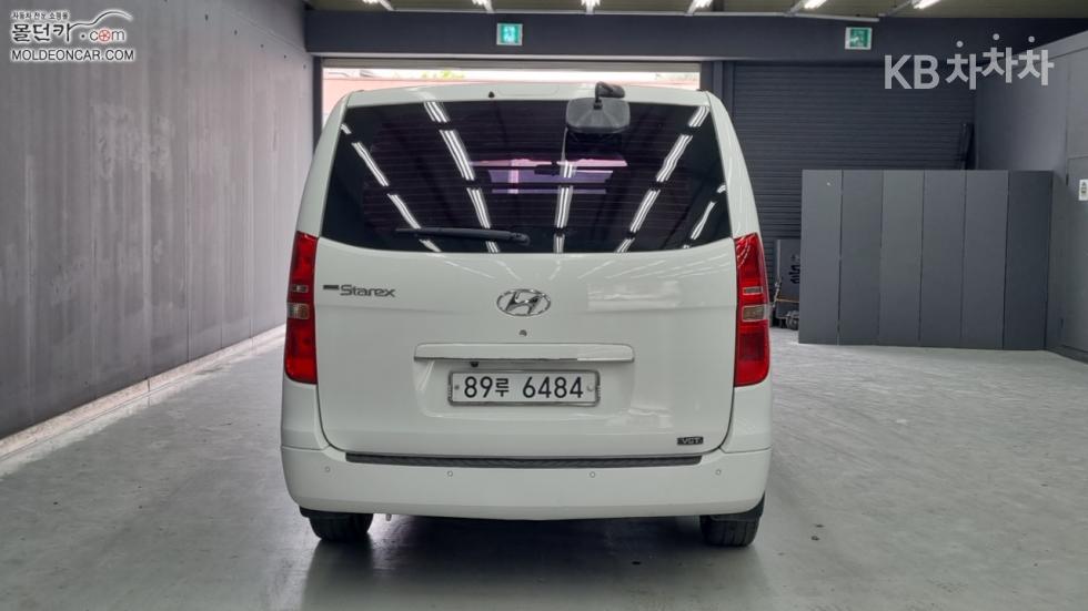 Hyundai Starex — miniaturë 4