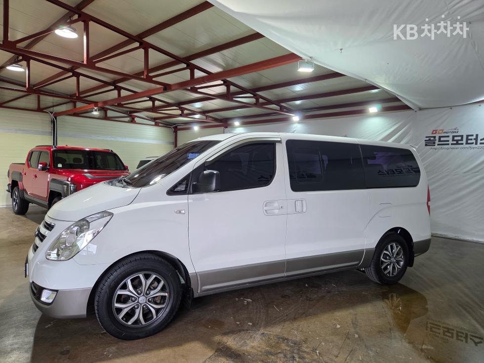 Hyundai Starex — miniaturë 5
