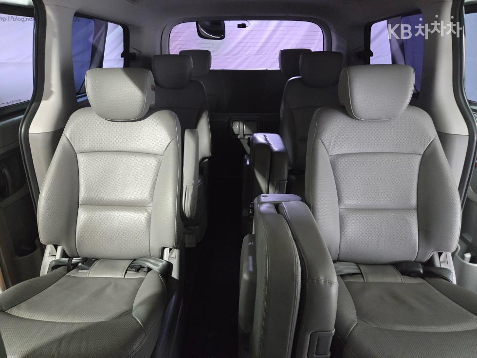 Hyundai Starex — miniaturë 18