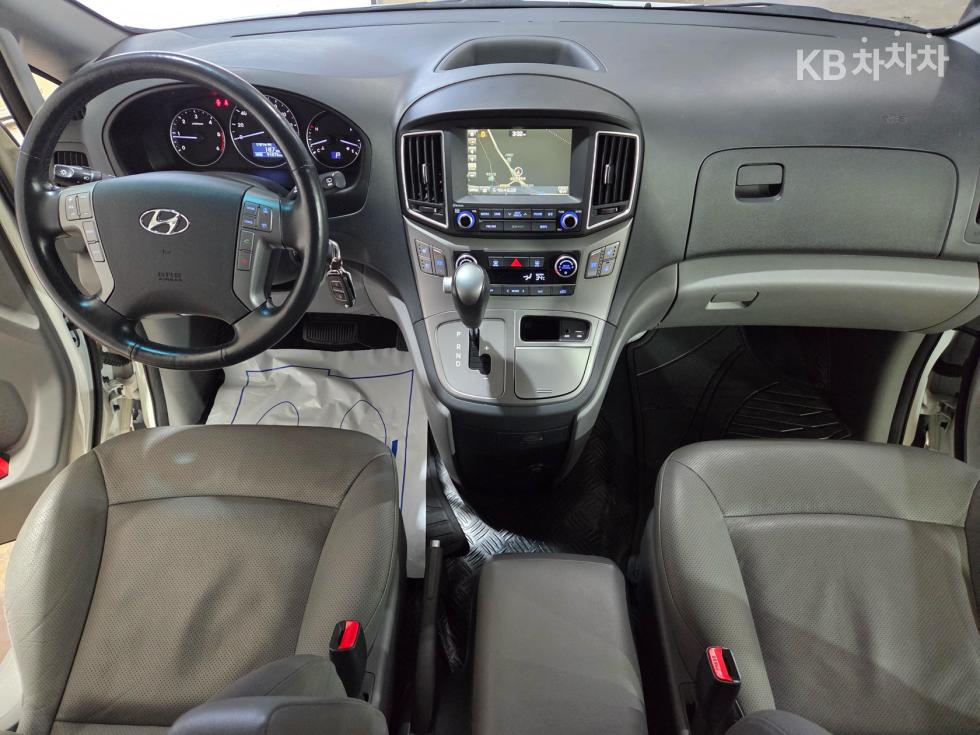 Hyundai Starex — miniaturë 12