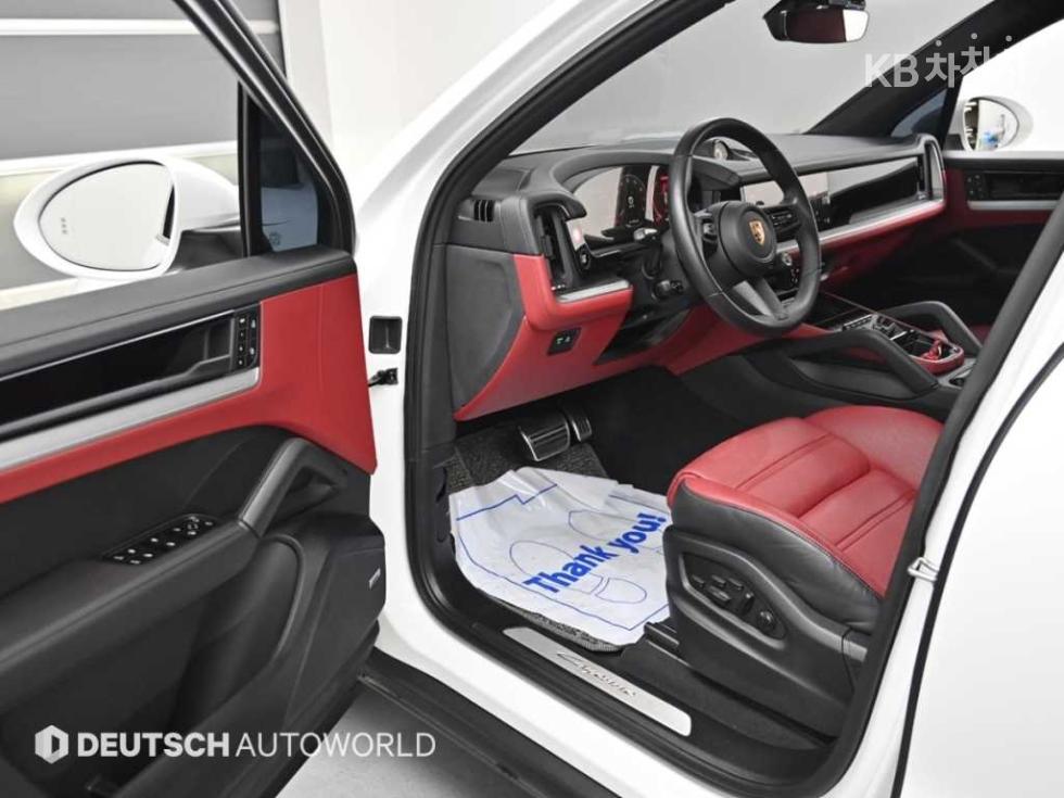 Porsche Cayenne — miniaturë 11