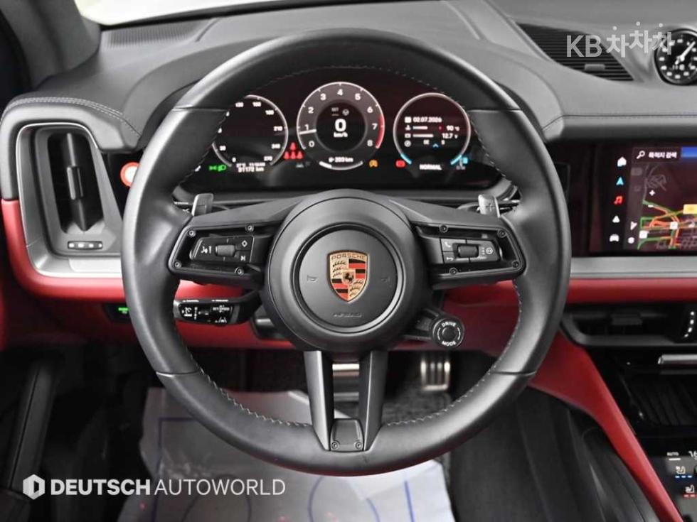 Porsche Cayenne — miniaturë 13