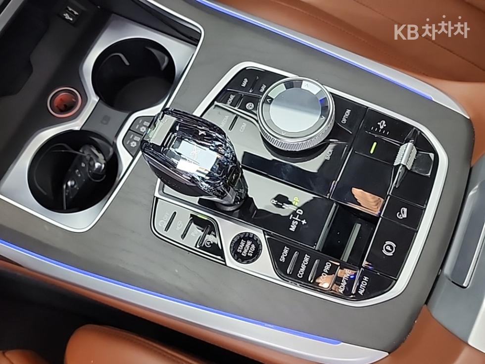 2021 BMW BMW X7(G07) photo