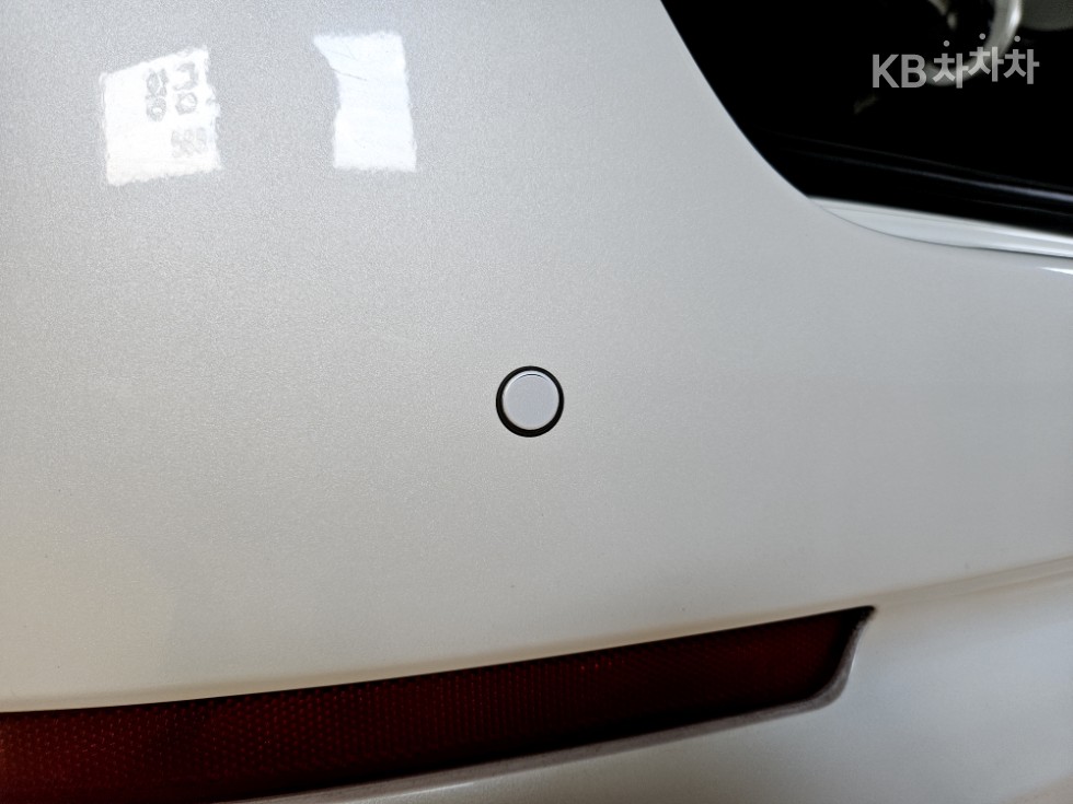 Kia K5 — miniaturë 9