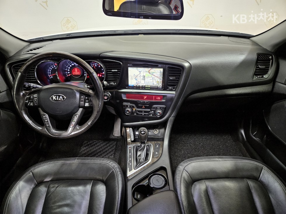 Kia K5 — miniaturë 11