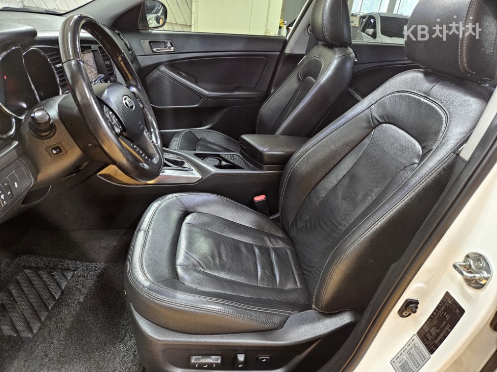 Kia K5 — miniaturë 12