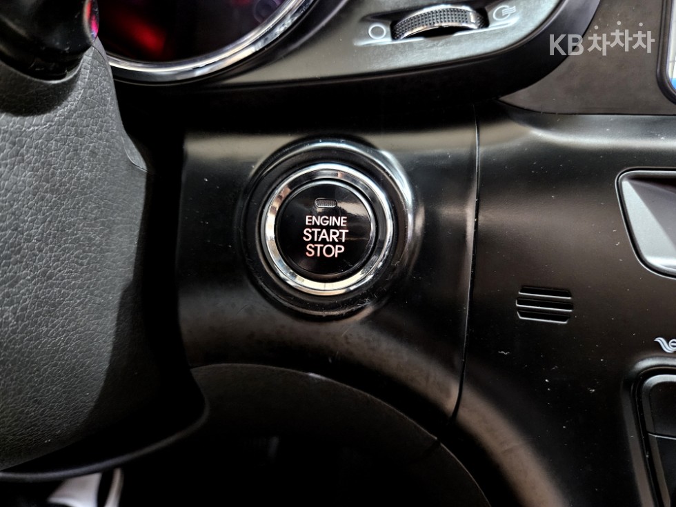 Kia K5 — miniaturë 21