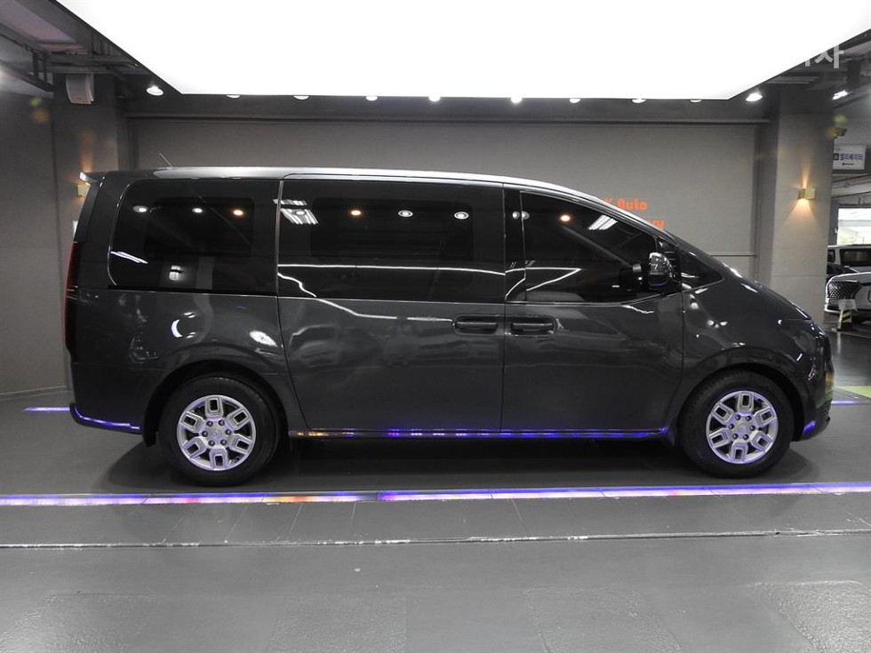 Hyundai Staria — miniaturë 3