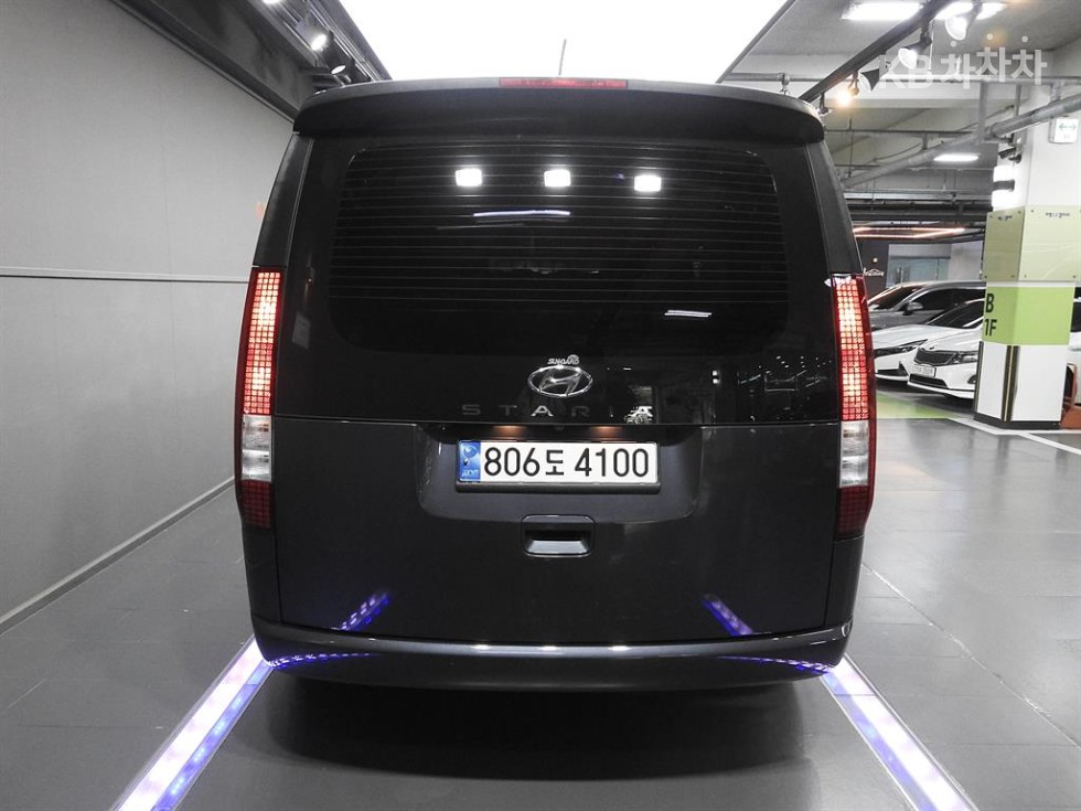 Hyundai Staria — miniaturë 4