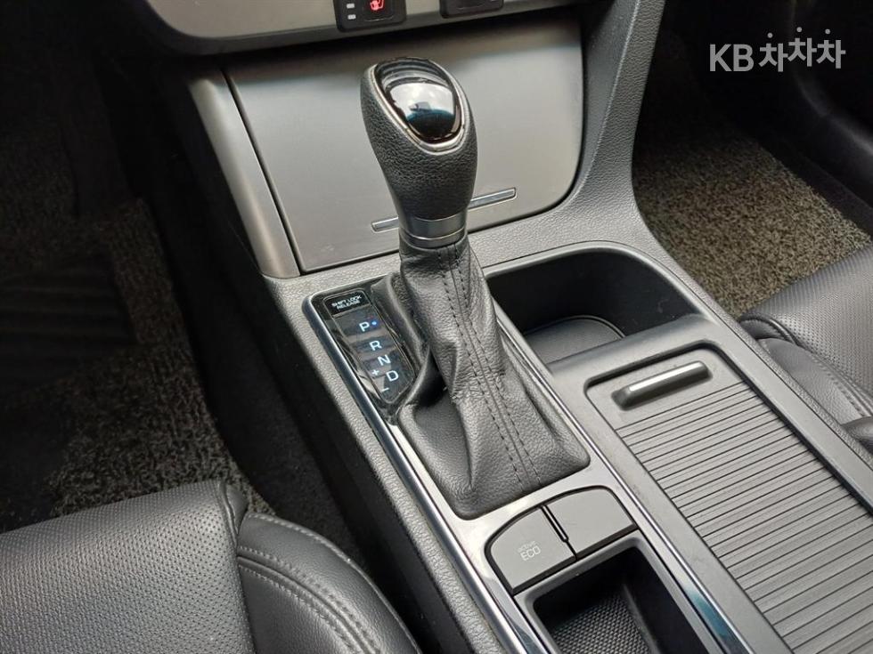 Hyundai Sonata — miniaturë 15