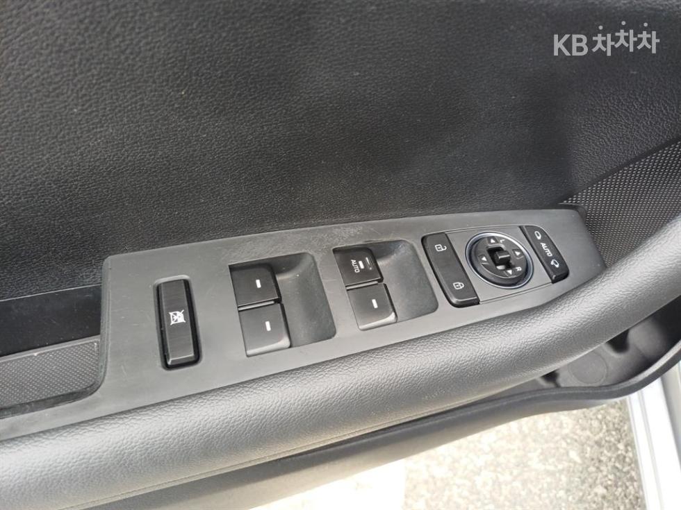 Hyundai Sonata — miniaturë 17