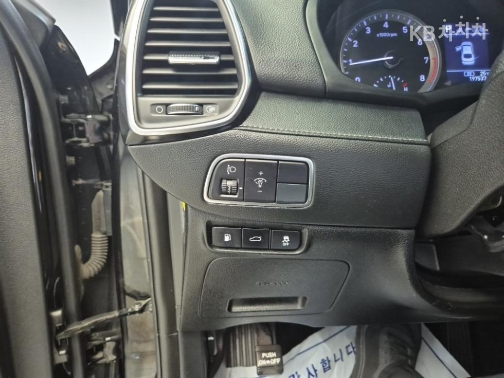 Hyundai Grandeur — miniaturë 17