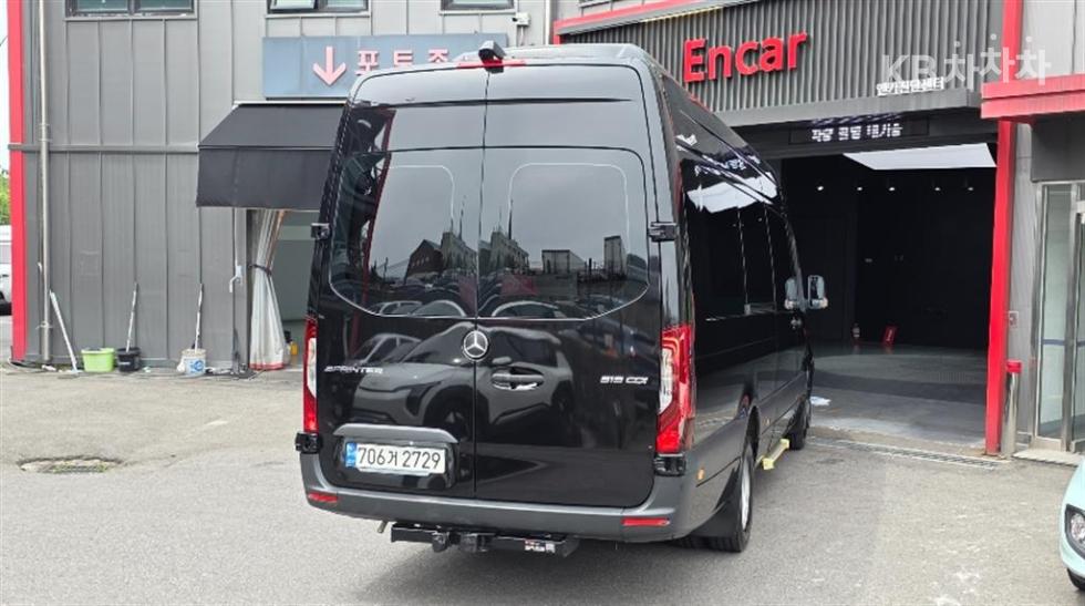 Mercedes-Benz Sprinter — miniaturë 2