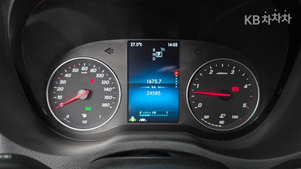 Mercedes-Benz Sprinter — miniaturë 7