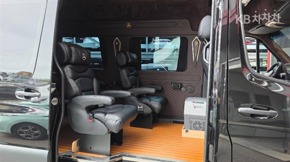 Mercedes-Benz Sprinter — miniaturë 11