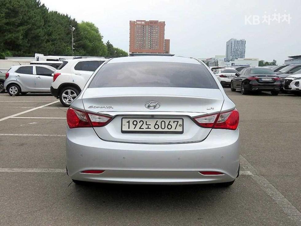 Hyundai Sonata — miniaturë 3