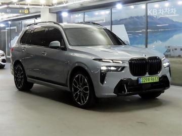 BMW X7 xDrive 40i — foto 1