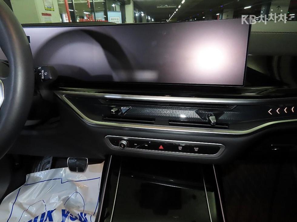 BMW X7 — miniaturë 10