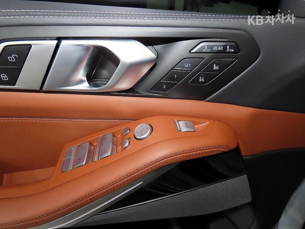 BMW X7 — miniaturë 12