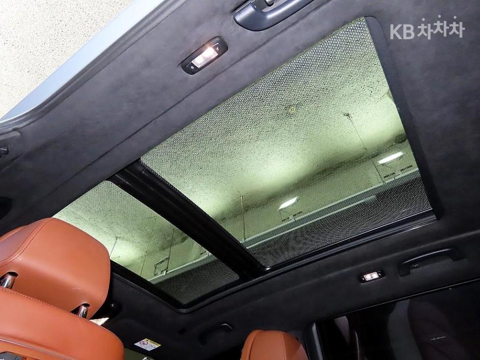 BMW X7 — miniaturë 15