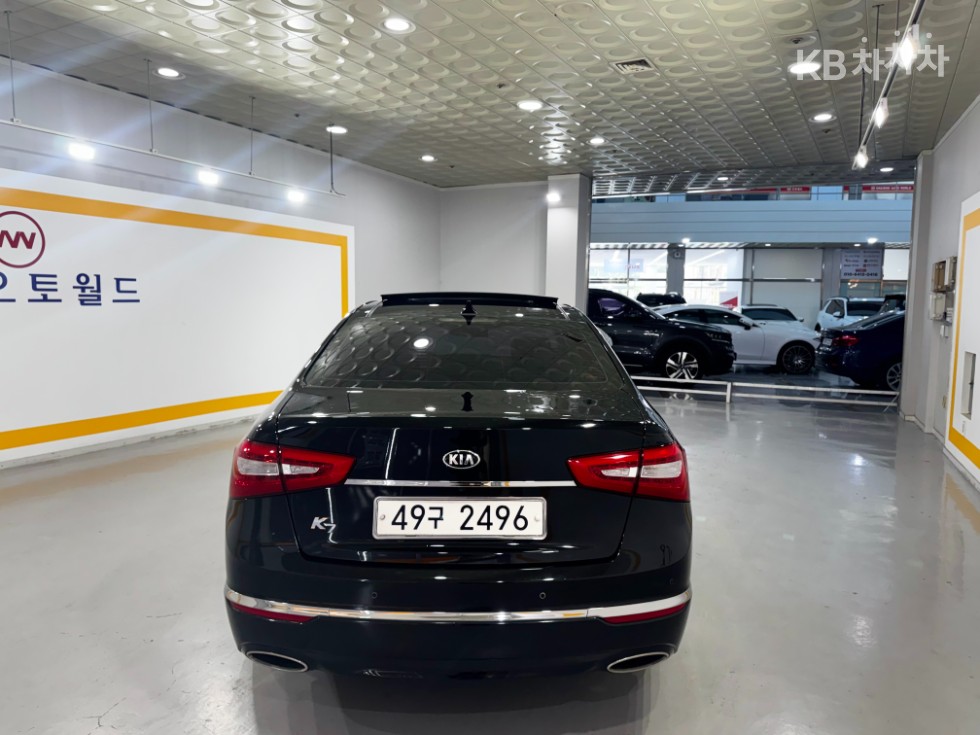 Kia K7 — miniaturë 3