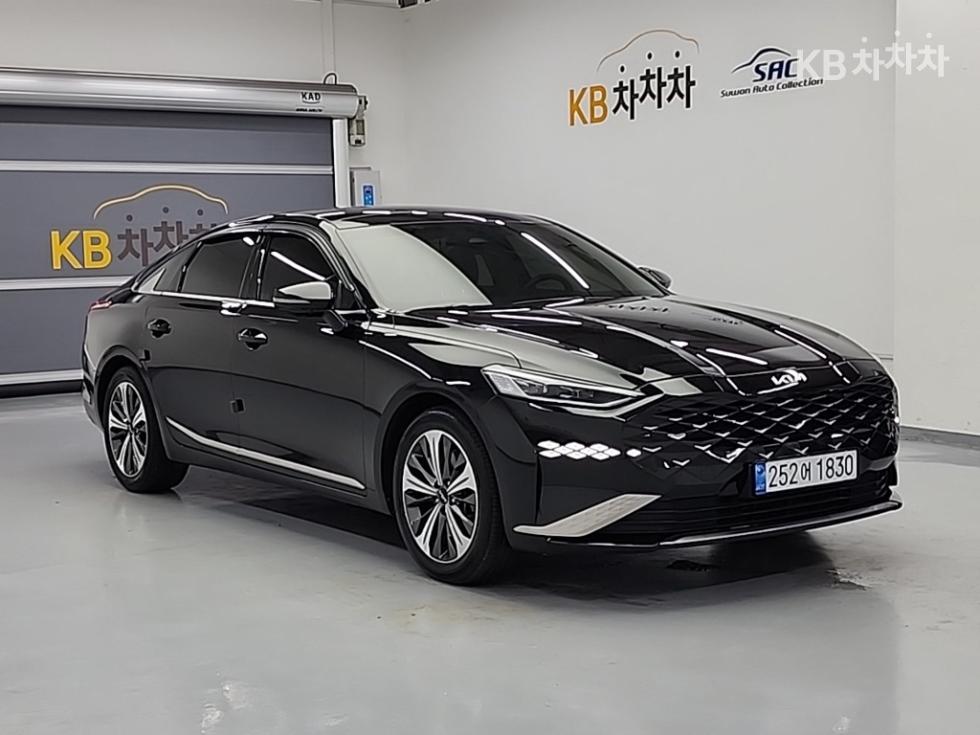 Kia K8 — miniaturë 4
