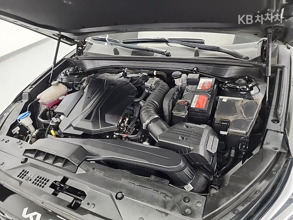 Kia K8 — miniaturë 5