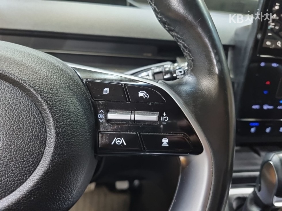 Hyundai Staria — miniaturë 15
