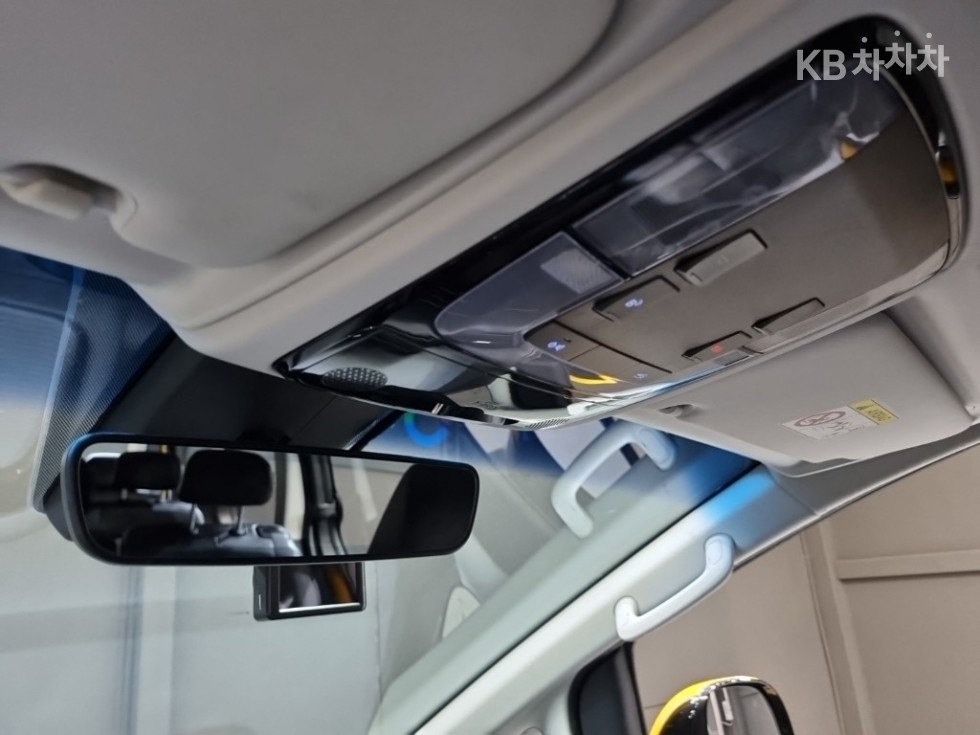 Hyundai Staria — miniaturë 20