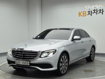 Mercedes-Benz E-klasse E400 4MATIC Exclusive — foto 1