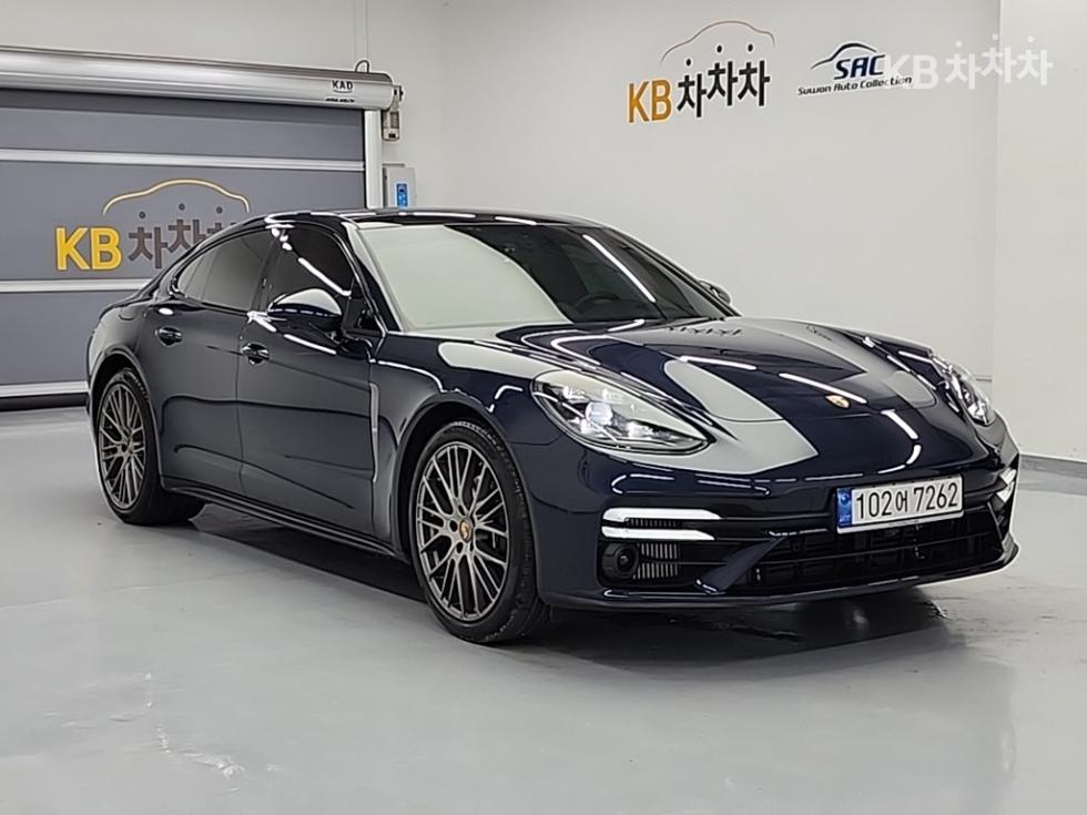 2022 Porsche (971) photo