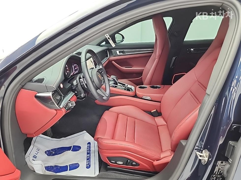 Porsche Panamera — miniaturë 11