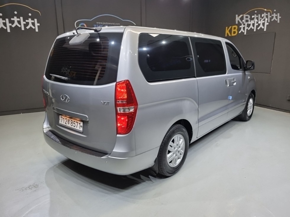 Hyundai Starex — miniaturë 6