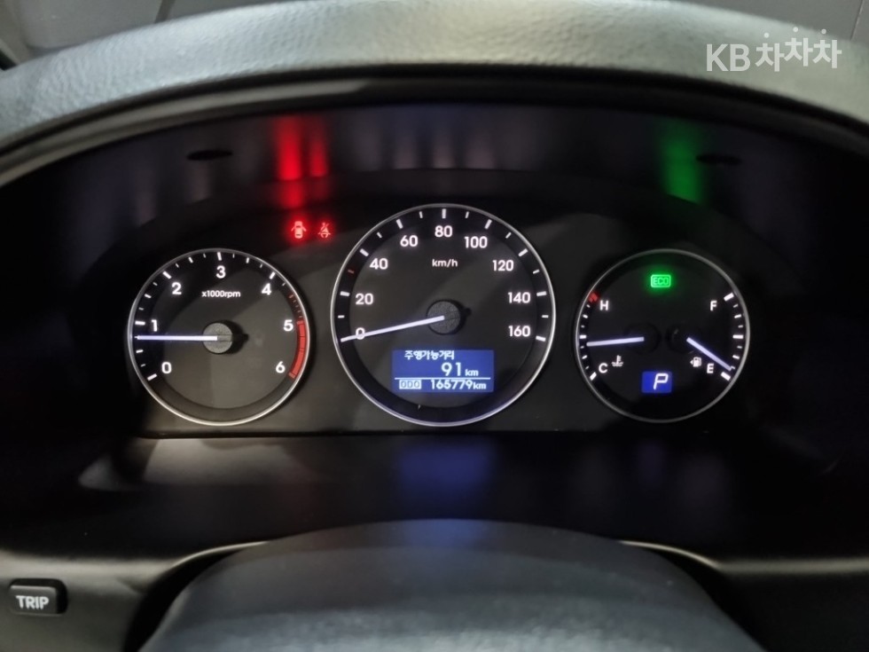 Hyundai Starex — miniaturë 7