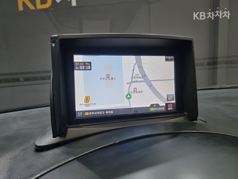 Hyundai Starex — miniaturë 12