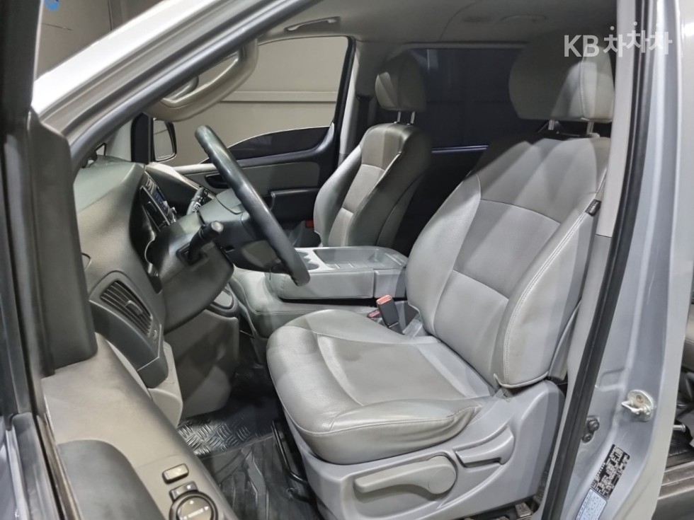 Hyundai Starex — miniaturë 15