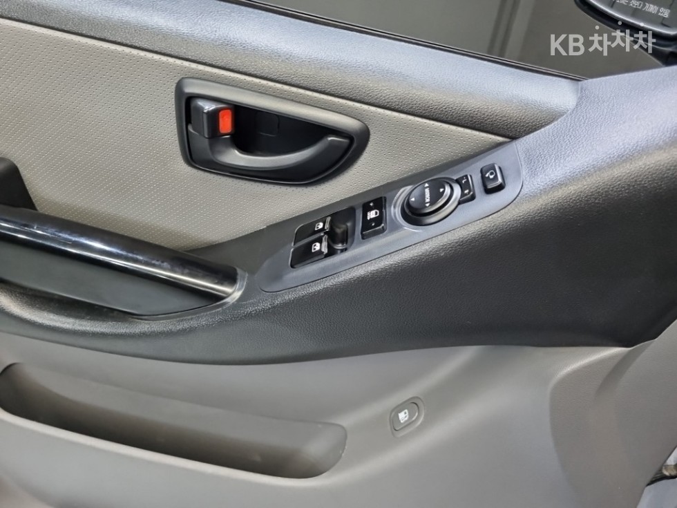 Hyundai Starex — miniaturë 17