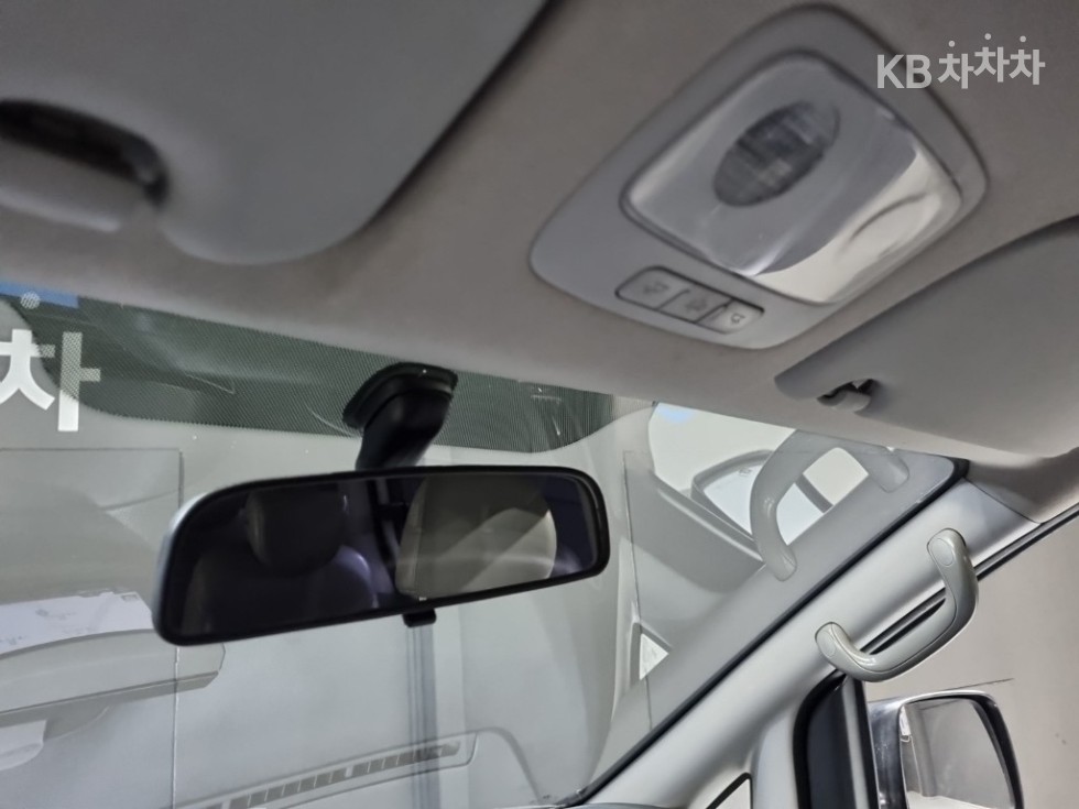 Hyundai Starex — miniaturë 19